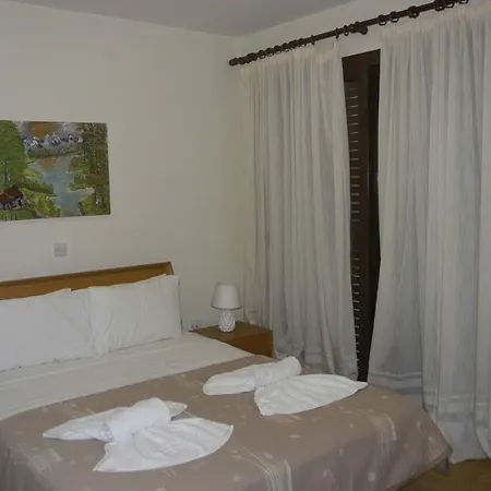 Summer Breeze Feriehus Paralimni